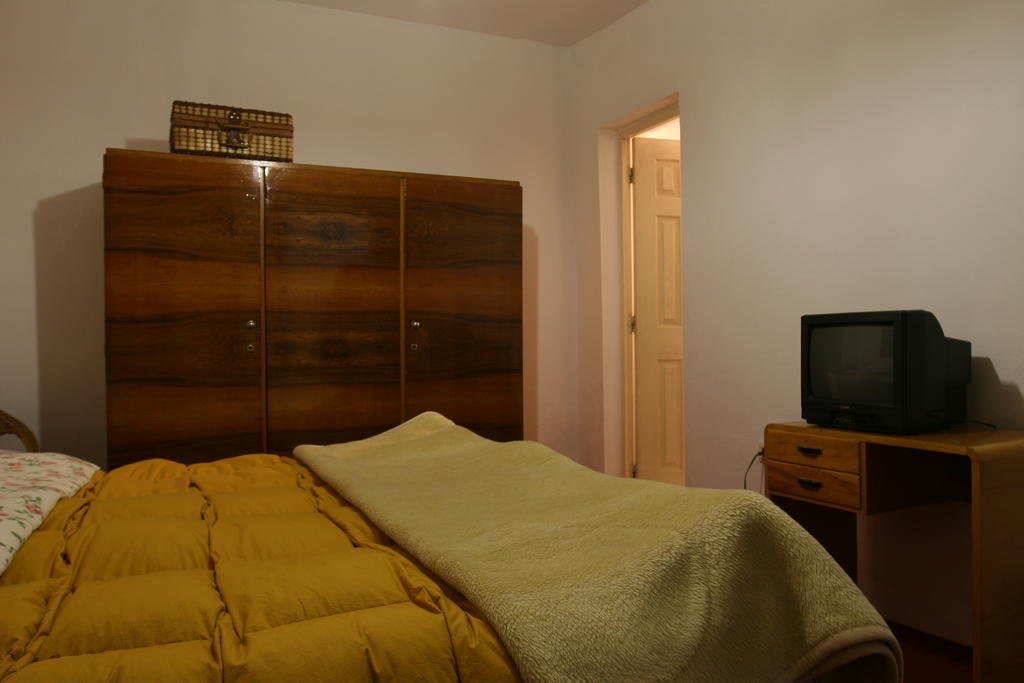 Guesthouse Pension Andrea Тирана Номер фото